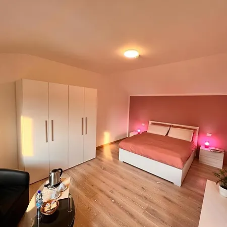 Aquila D'oro Apartman *