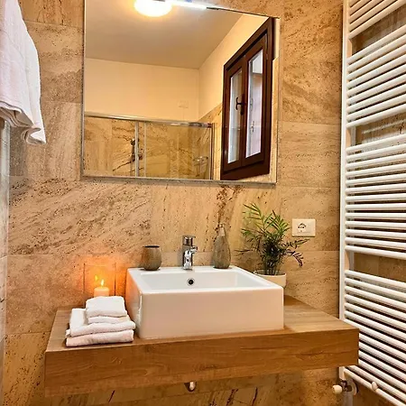 Apartman Aquila D'oro